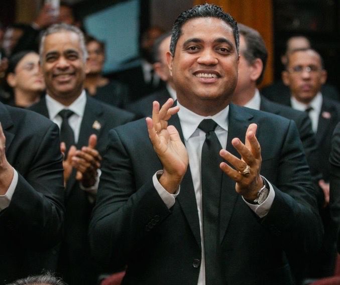 Al finalizar la Rendición de Cuentas 2026, el ministro de deportes Kelvin Cruz conversó con el periodista Ronny Heredia del Grupo de Medios Panorama y sus impresiones sobre los comentarios del presidente Luis Abinader alrededor de las inversiones en materia deportiva.