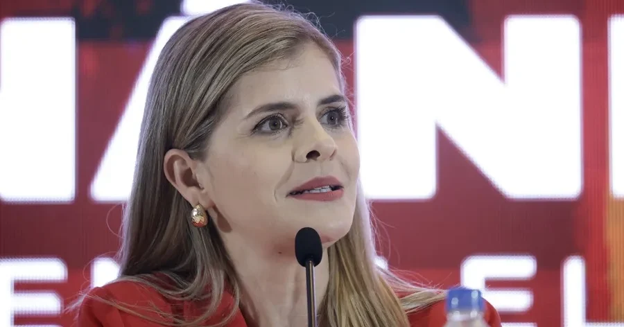 La presidenta electa de Costa Rica, Laura Fernández, en una fotografía de este lunes. EFE