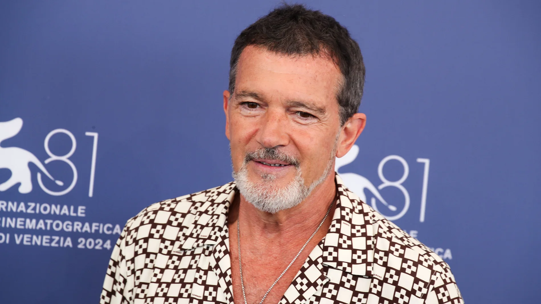 Antonio Banderas advierte: "El cine se acabó" por la IA