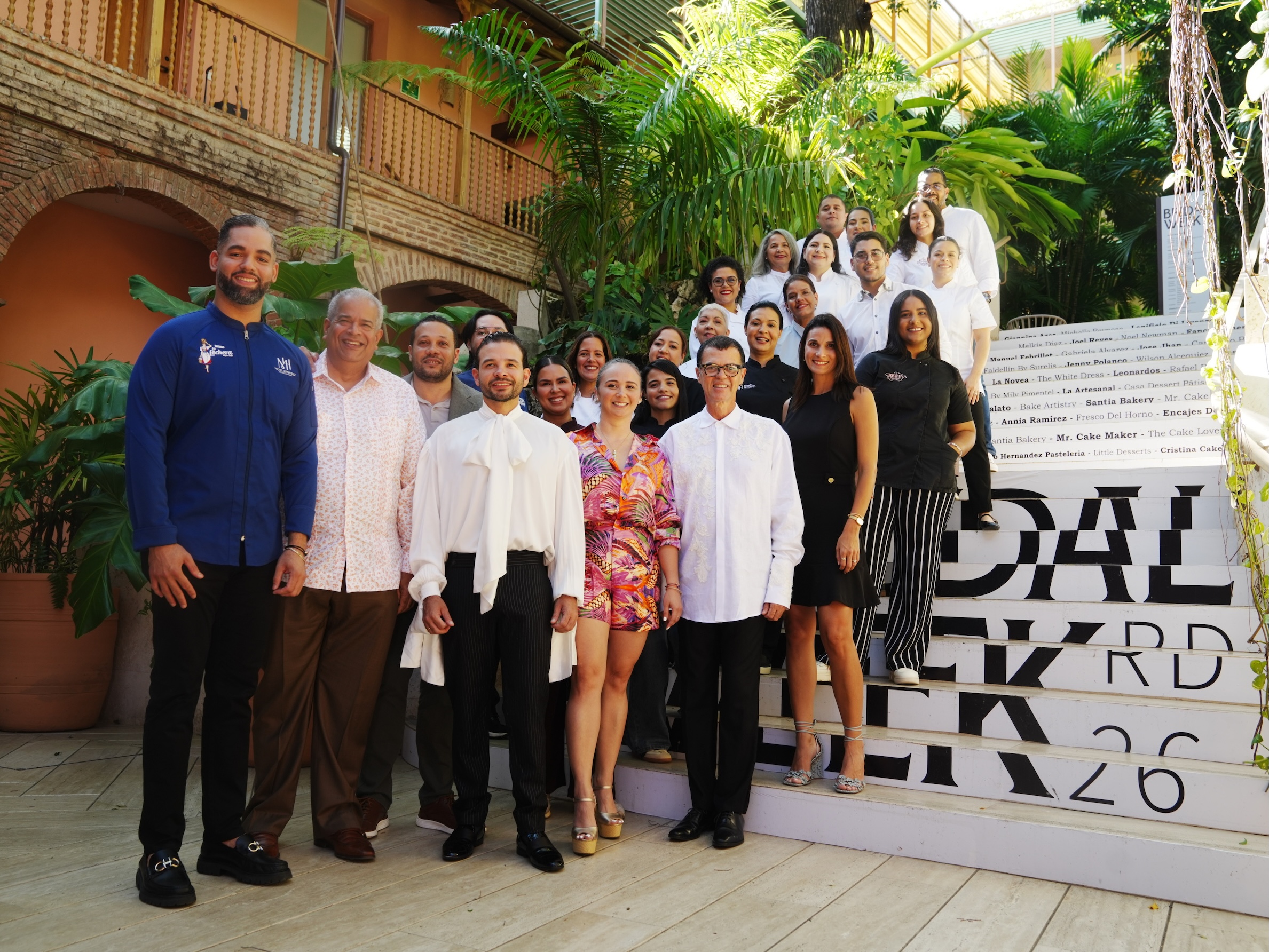 Sócrates McKinney junto a los chefs pasteleros y patrocinadores del RDBW 2026