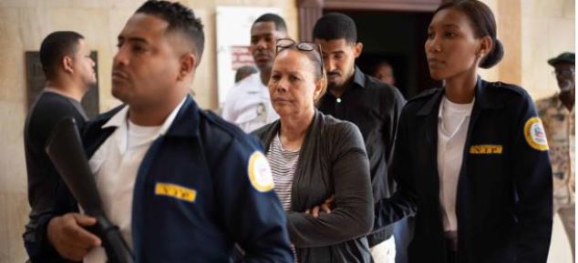 Los beneficiados con la decisión judicial son Daneris Antonia Pérez Espinal y su sobrino, Fabricio Antonio Báez Pérez.