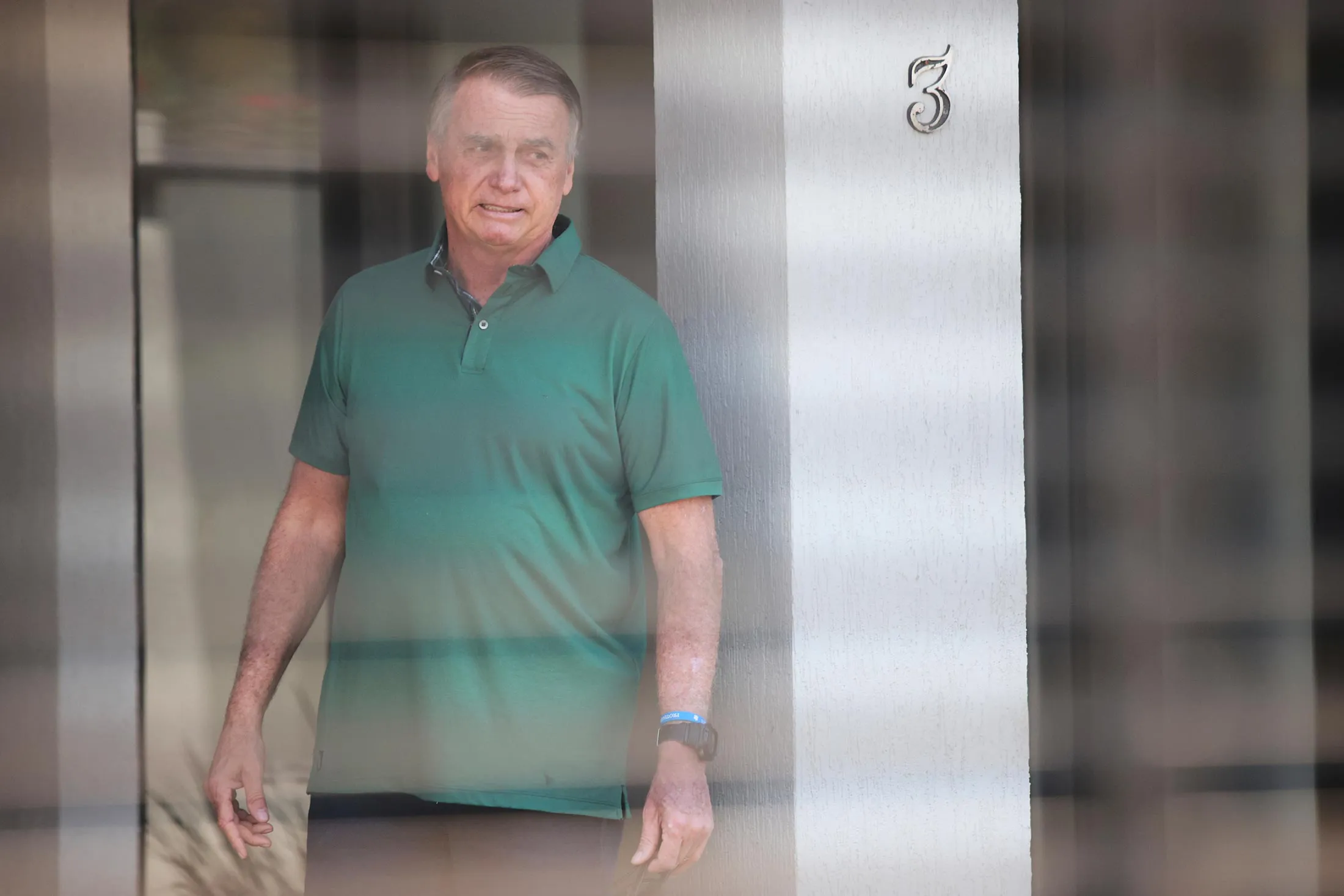 Exmandatario de Brasil Jair Bolsonaro en prisión.