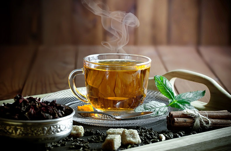 Ni café ni energizantes: cuál es el té que recomiendan para elevar la energía y cuidar el corazón
