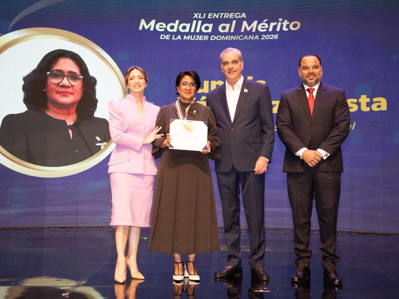 Magistrada Eunisis Vásquez Acosta-- Mujer.