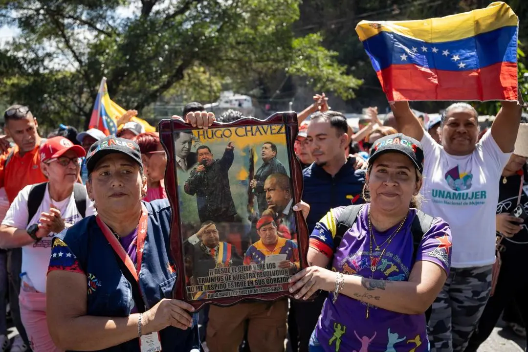 El chavismo vuelve a marchar en Venezuela.