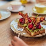 5 desayunos sin huevo que ayudan a regular el apetito y evitar bajones de energía