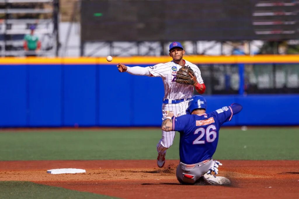 El paracorto dominicano Erik González estará en el Clásico Mundial.