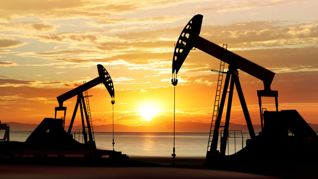 Guerra en Medio Oriente eleva el precio del petróleo 55%