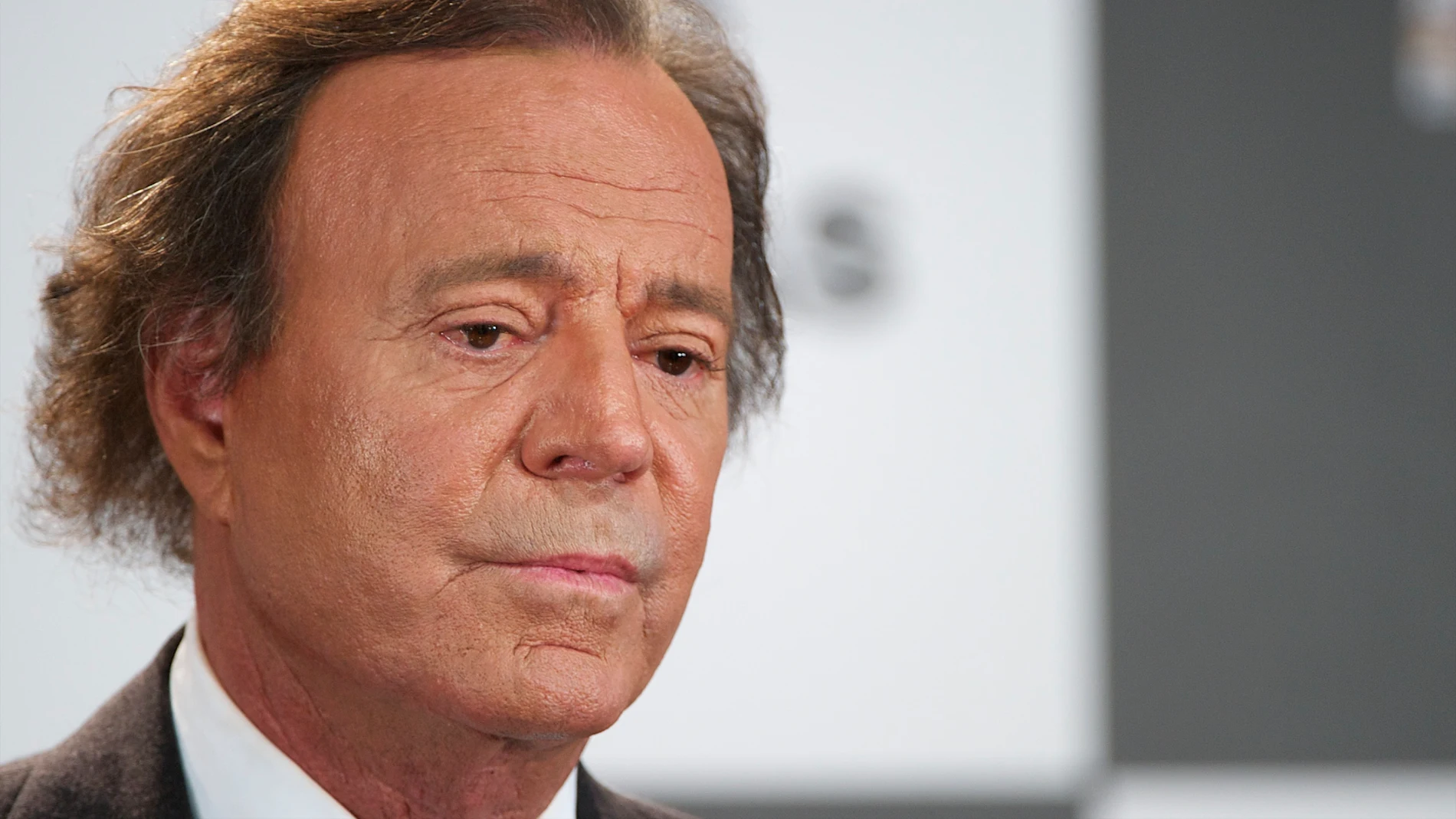 El Diario.es reacciona a demanda de Julio Iglesias por denuncias en su contra: “No defenderemos”