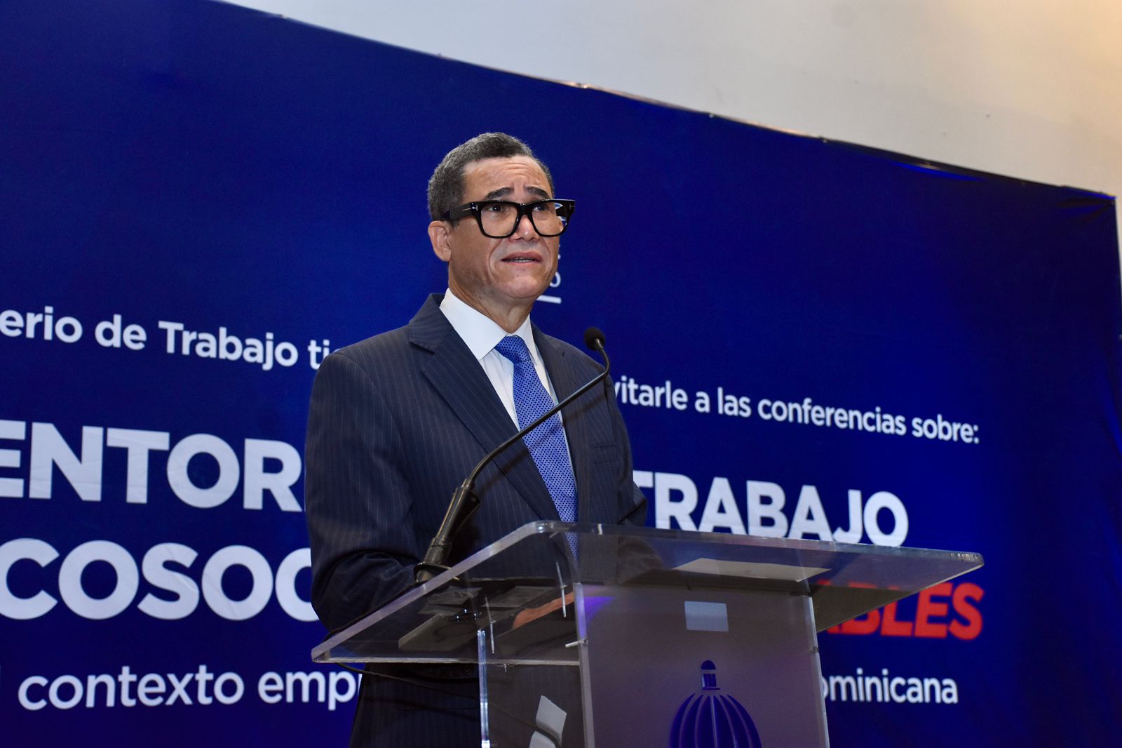 Eddy Olivares, ministro de Trabajo