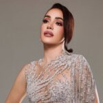 Comunicadora y modelo Karen Yapoort