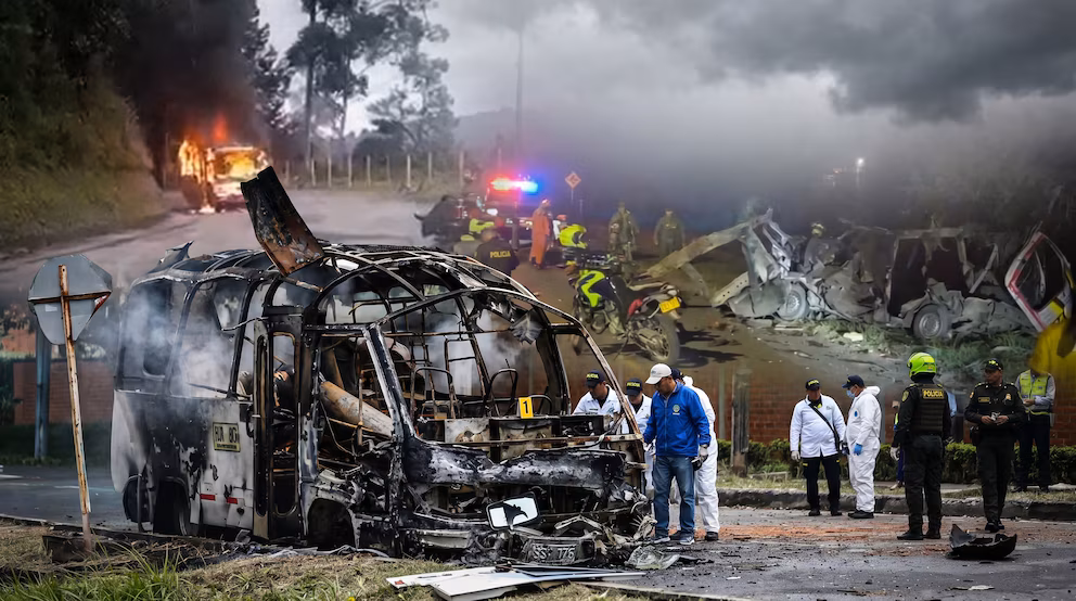 Oleada de violencia en Colombia: 11 ataques en menos de 24 horas contra el Gobierno Petro