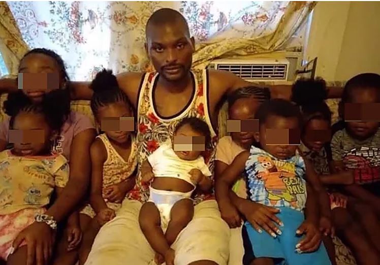 Shamar Elkins mató a siete de sus hijos