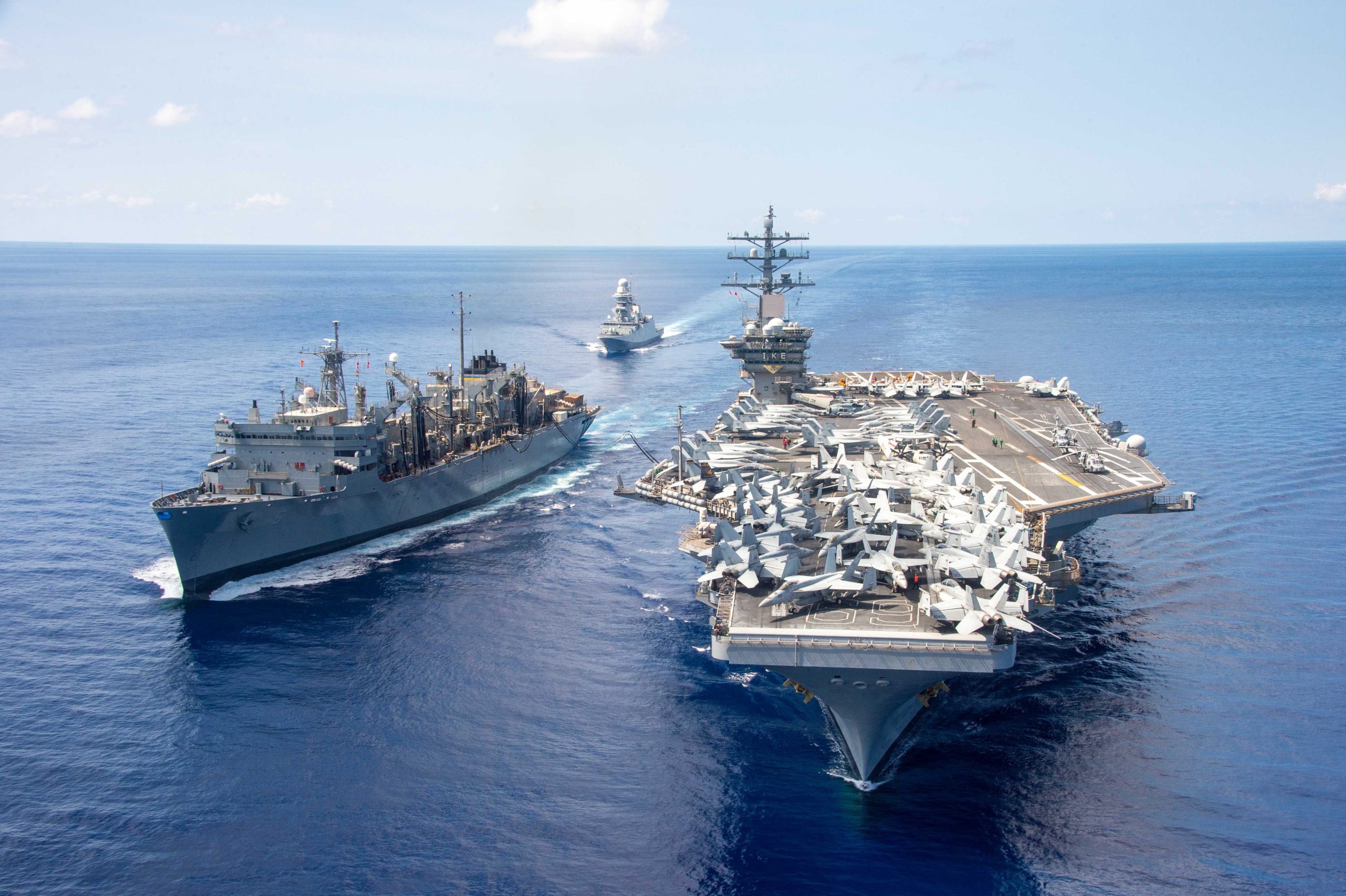 Fuerza naval estadounidense.