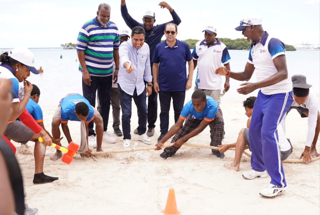 https://panorama.com.do/kelvin-cruz-inaugura-juegos-de-semana-santa-2026-en-18-provincias/
