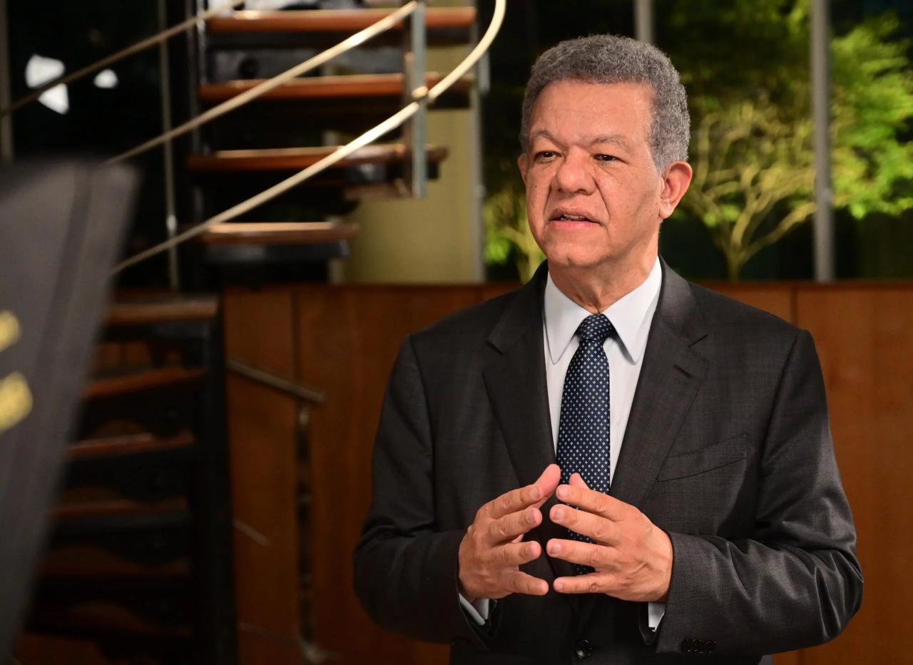 Leonel Fernández llama a la reflexión, la unidad y la solidaridad durante Semana Santa