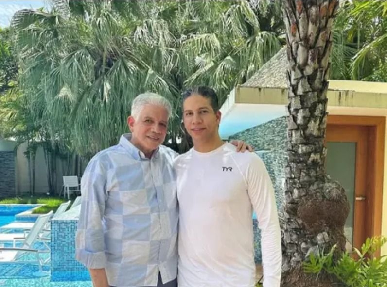 El ministro de Obras Públicas, Eduardo Estrella junto a su hijo Guarionex Estrella