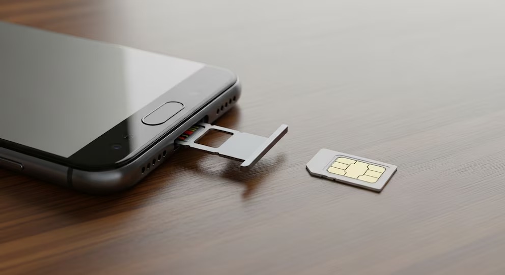 SIM física vs eSIM: ventajas, desventajas y cuál es la mejor opción para tu móvil