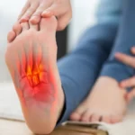 Cómo identificar la fascitis plantar, una de las principales causas de dolor en el talón