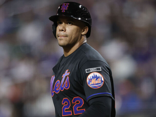 Juan Soto no culpará al mánager Carlos Mendoza por la falta de éxito de los Mets de Nueva York esta temporada.