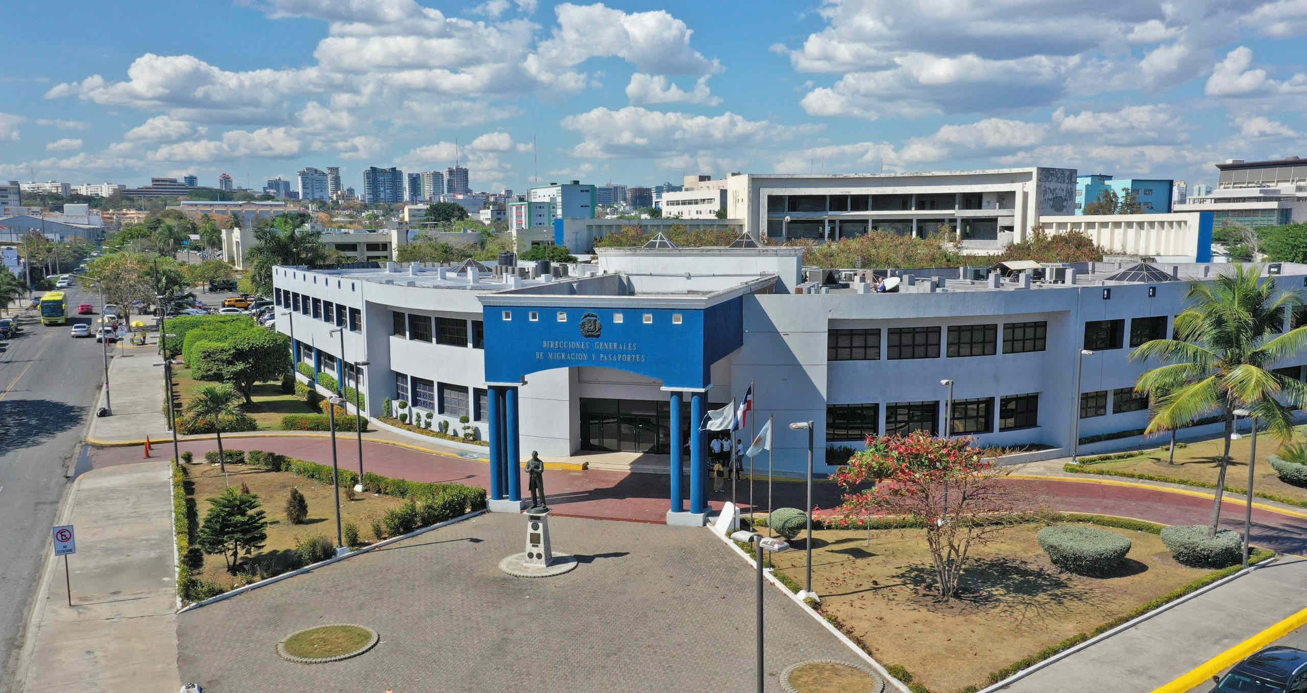 Migración resalta legalidad y transparencia en procesos de residencia