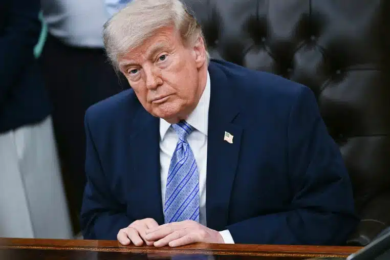 Donald Trump genera polémica tras mensaje político en Memorial Day