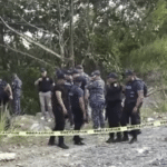 Autoridades investigan el hallazgo de dos hombres asesinados a tiros en Jarabacoa
