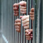 Envían a prisión a hombre y su madre por seducción y abuso sexual contra una adolescente en La Romana