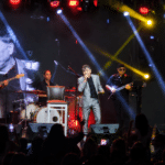 Álvaro Torres vive emotivo reencuentro con su público en Hard Rock Santo Domingo / Karina Jiménez