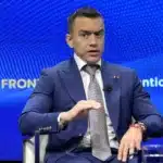 El presidente de Ecuador, Daniel Noboa, habla durante un evento, este 14 de mayo de 2026, en el centro de pensamiento Atlantic Council en Washington (Estados Unidos). EFE/ Lenin Noll.