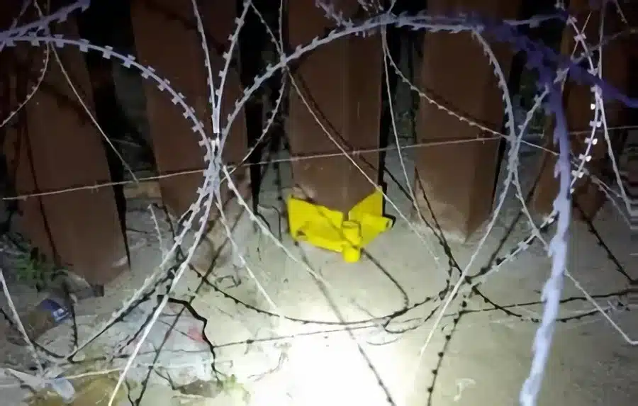 Hallan 19 migrantes ocultos en drenaje fronterizo de EE. UU.