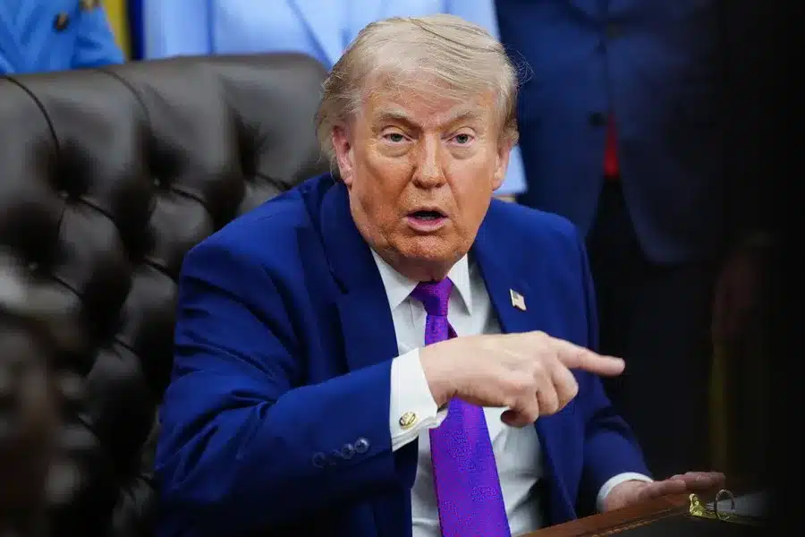 El presidente de Estados Unidos, Donald Trump, habla durante un acto en la Casa Blanca, este 11 de mayo de 2026. EFE/Aaron Schwartz/Pool.