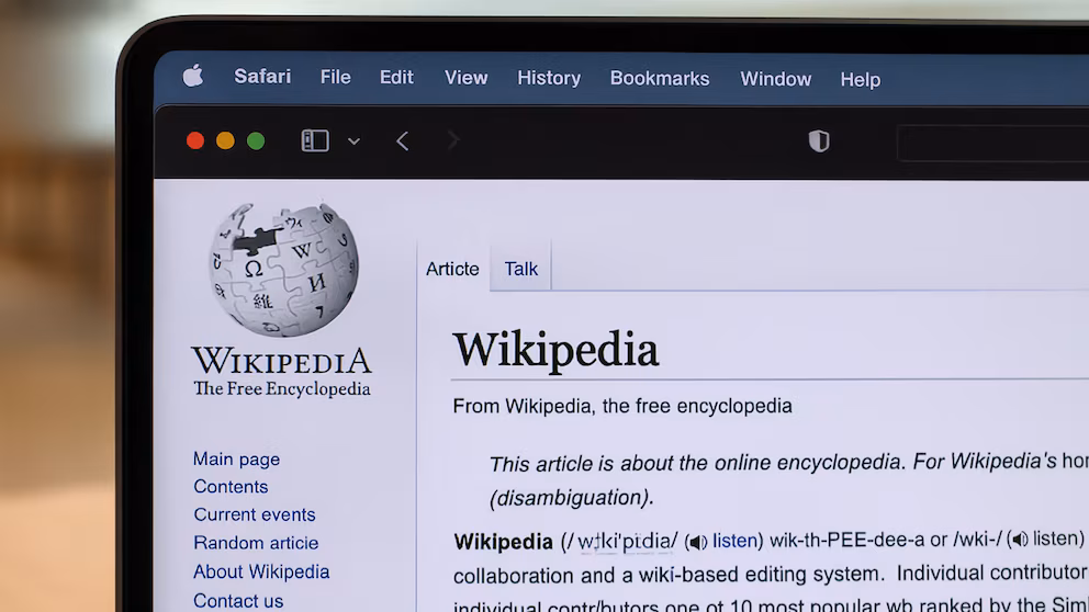 Wikipedia enfrenta amenaza de huelga por despidos