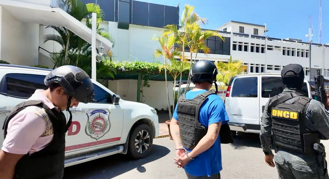 Arrestan hombres viculados a decomiso de cocaína en Pedernales.