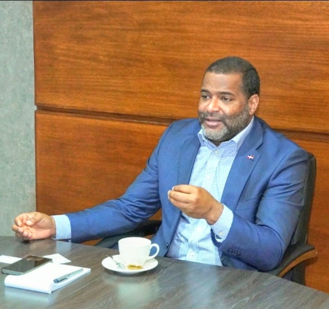 Resaltan licitación confiable para construcción de Autopista del Ámbar