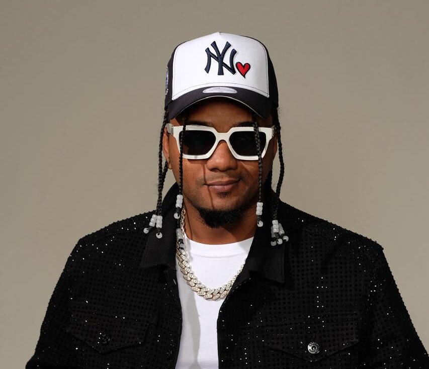 El artista urbano dominicano Young Pilot