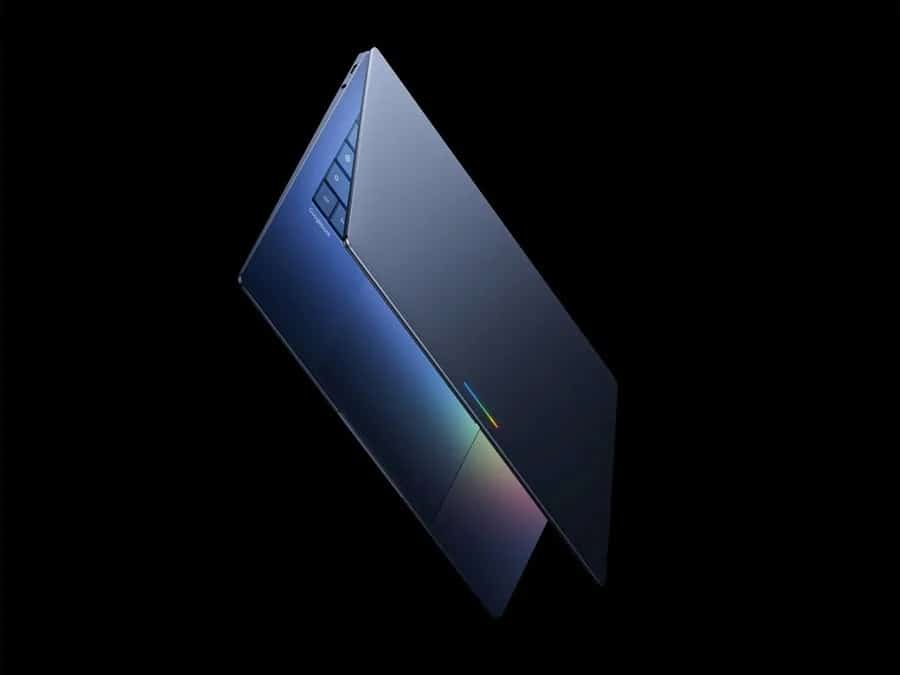 Google que muestra un detalle del teclado del nuevo Googlebook que Google anunció este martes, una nueva categoría de ordenadores portátiles diseñados para la era de la inteligencia artificial (IA)
