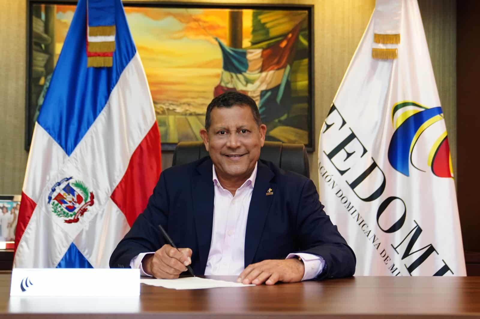 Nelson Núñez, presidente de la Federación Dominicana de Municipios y alcalde de Samaná.
