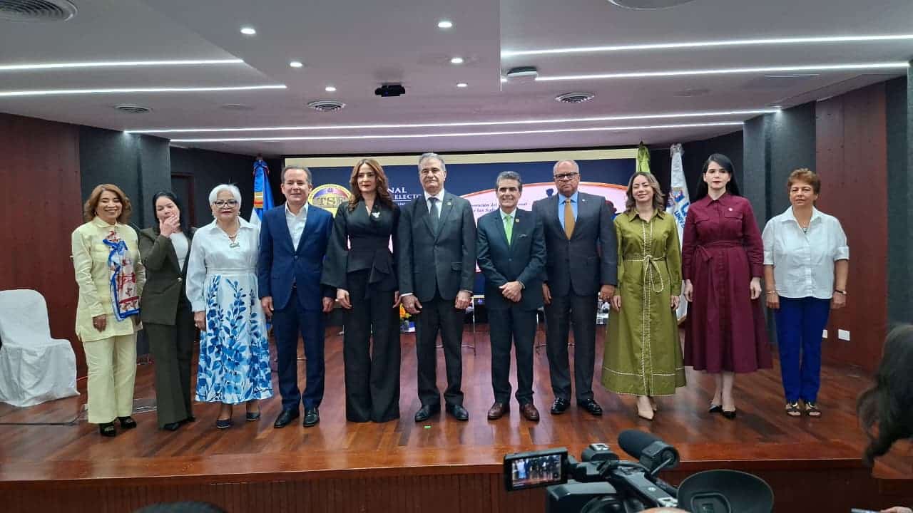 Conmemoran el día de las Sufraguista.