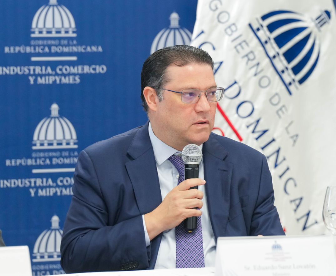El ministro Yayo Sanz Lovatón y el equipo del Viceministerio de Fomento a las Mipymes, estarán acompañados de las entidades que forman parte de la alianza público-privada