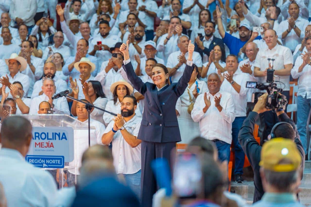 La alcaldesa del DN, Carolina Mejía presenta su estructura política en el Cibao de cara a las elecciones de 2028.
