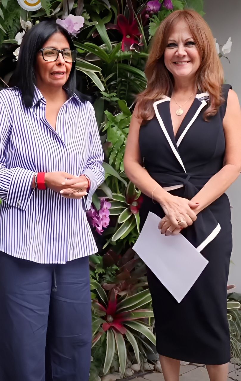Delcy y Defensor Venezuela--