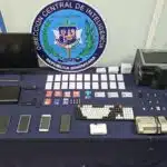Desmantelan laboratorio de falsificación de documentos en Santiago