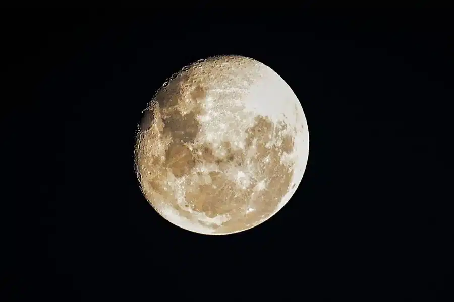Imagen de la Luna