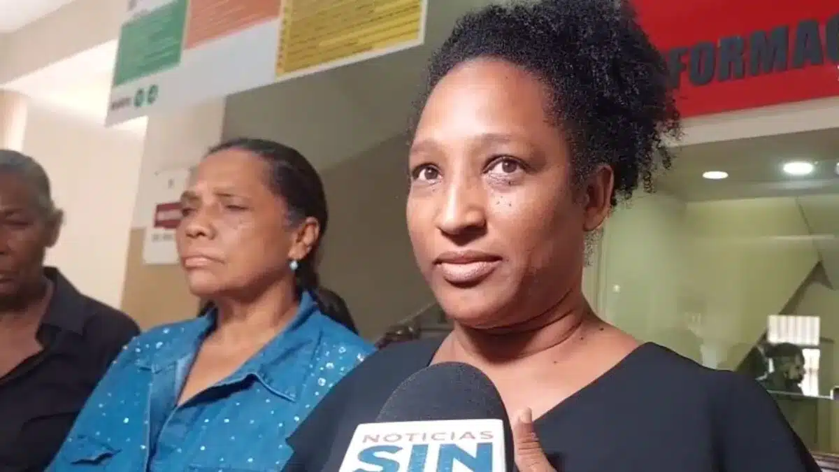 Familiares de víctimas de explosión en San Cristóbal exigen justicia al iniciar juicio de fondo
