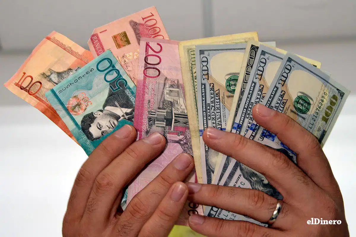 Remesas enviadas a familiares en República Dominicana.