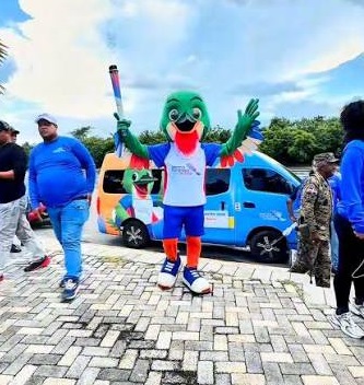 La Antorcha «Llama de los Valores» visita a San Pedro de Macoris