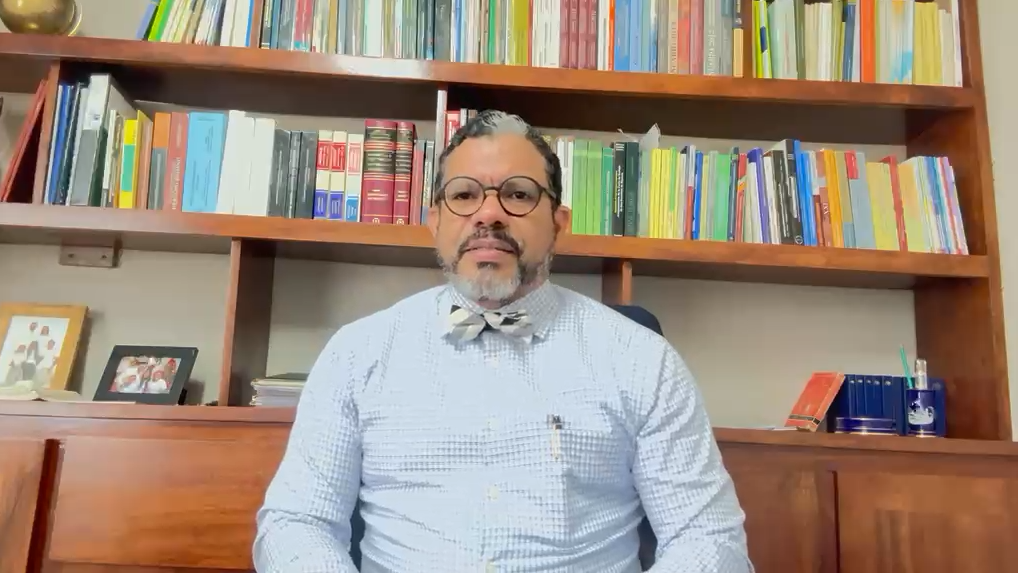 El jurista Yohan López