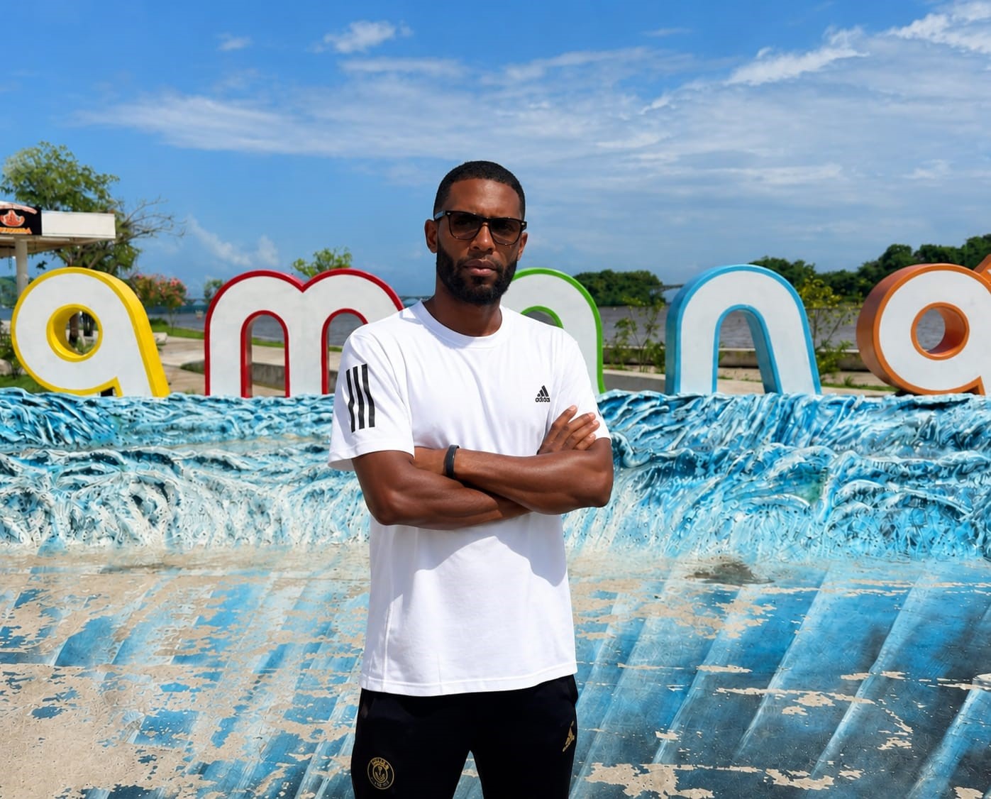 El técnico cubano Eddy Santiesteban, quien impartirá la clínica de triatlón en Barahona.
