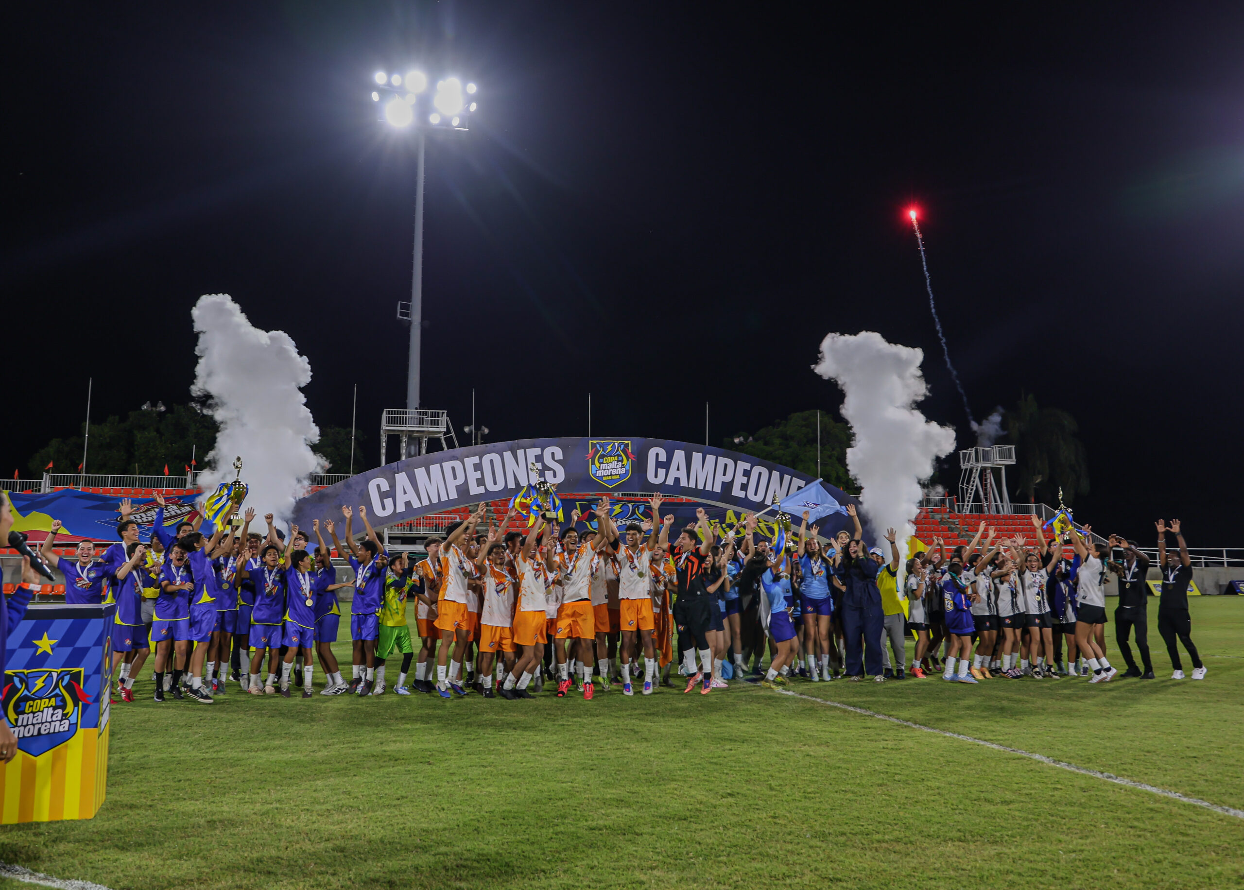 Equipos campeones Copa Malta Morena 2026 celebran el triunfo